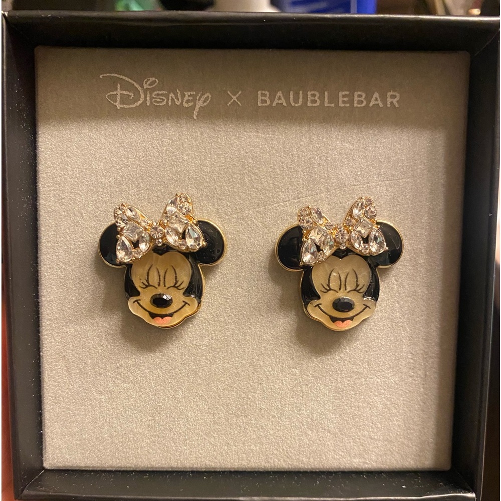 Minnie earrings